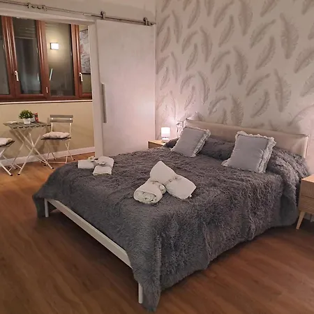 Veronica' S House-3